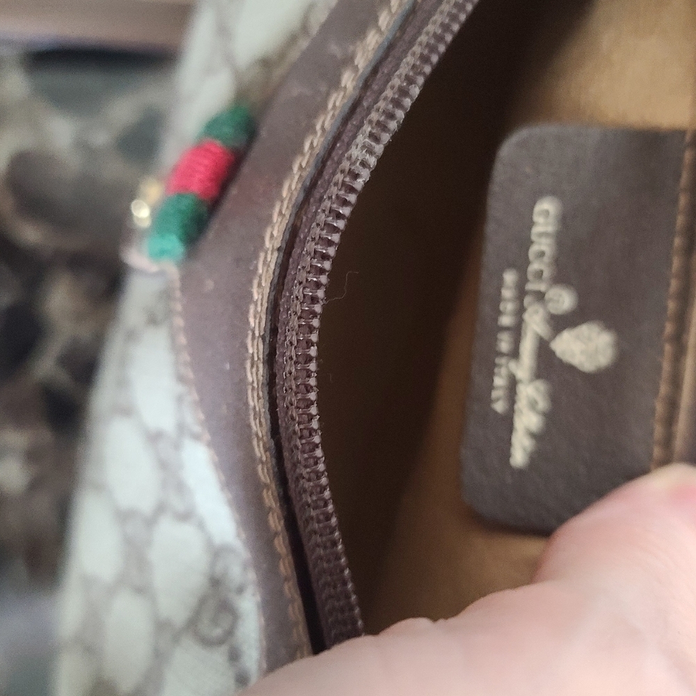 Authentic Gucci bag - Picture 6 of 7